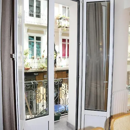 Apartamento Piso Boutique Frente Al Casco Viejo De Bilbao