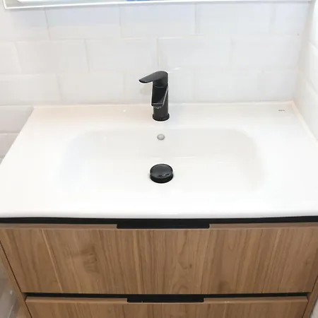 Piso Boutique Frente Al Casco Viejo De * Bilbao