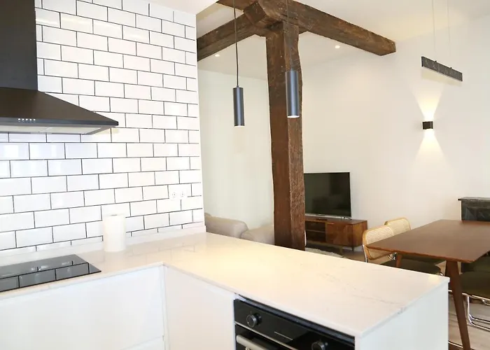 Piso Boutique Frente Al Casco Viejo De * بلباو