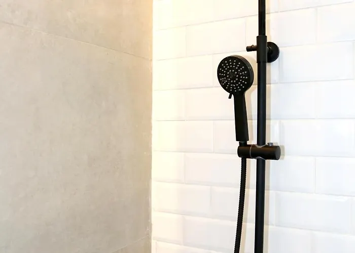 Piso Boutique Frente Al Casco Viejo De