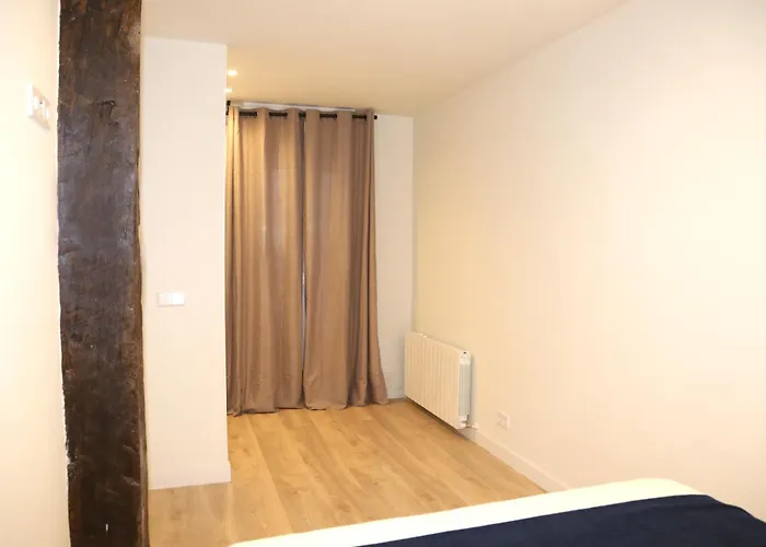 Piso Boutique Frente Al Casco Viejo De شقة *