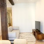 Piso Boutique Frente Al Casco Viejo De * Бильбао