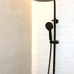Piso Boutique Frente Al Casco Viejo De
